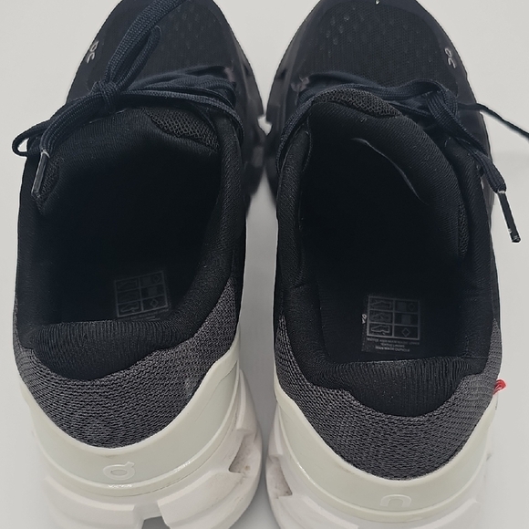 On Running Women's Cloud Flyer Athletic Shoes in Black and White - Picture 11 of 16